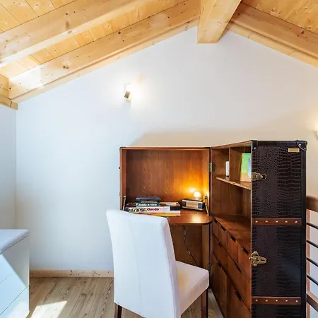 Вилла Mitoyenne Proche Des Bains