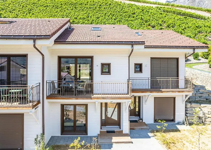 Villa Mitoyenne Proche Des Bains Saillon