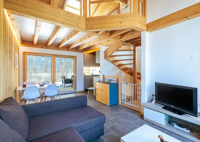 Mitoyenne Proche Des Bains Saillon