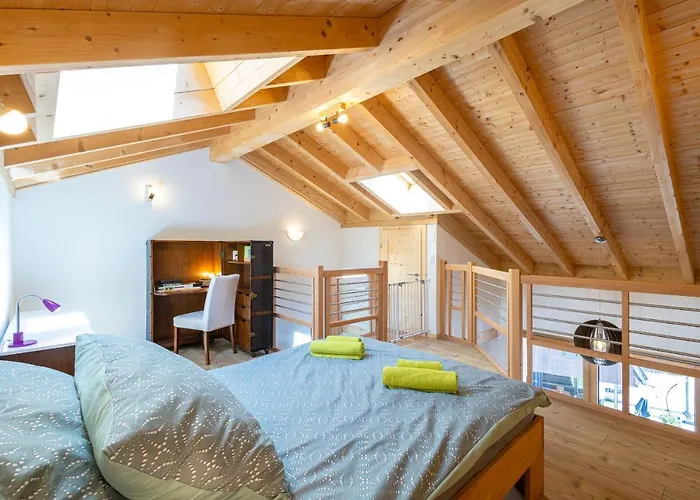 Mitoyenne Proche Des Bains * Saillon