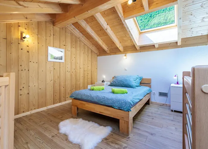 Mitoyenne Proche Des Bains * Saillon