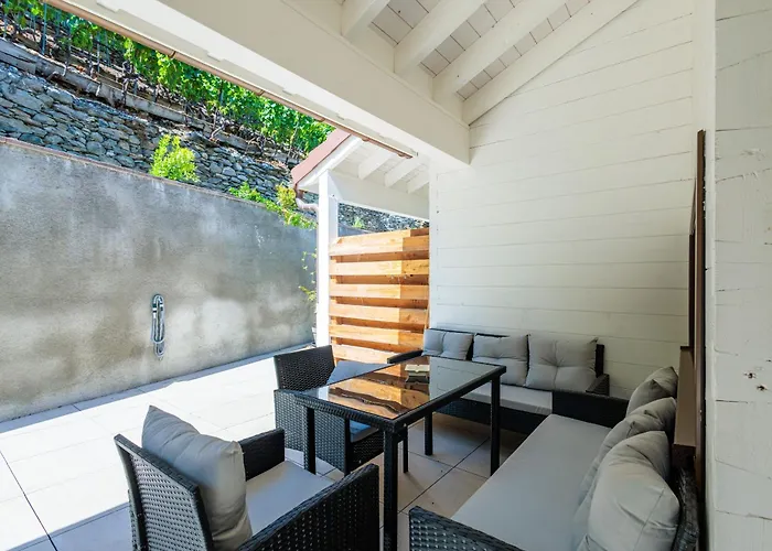 Villa Mitoyenne Proche Des Bains Saillon