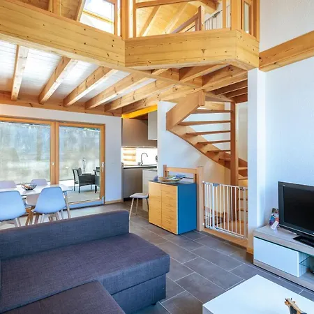 Mitoyenne Proche Des Bains Saillon